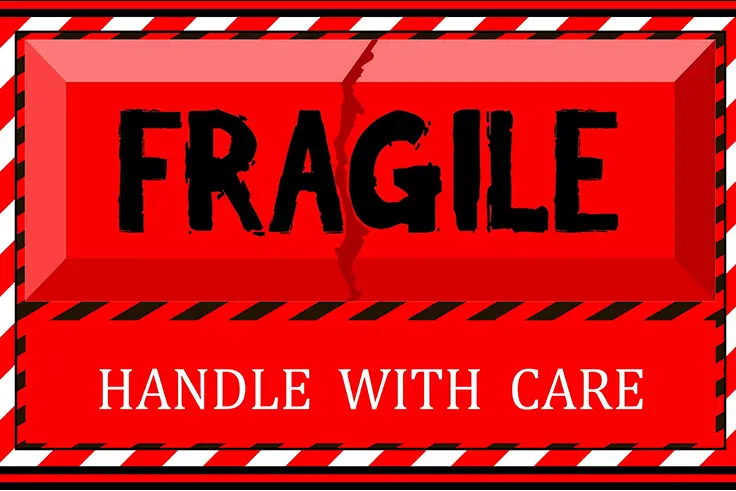 Cele mai bune practici pentru gestionarea marfurilor fragile in depozite 1 Gestionarea marfurilor fragile