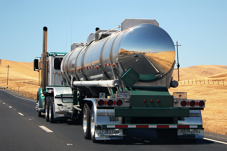 Ce inseamna ADR si cine are nevoie de transport de marfuri periculoase? 2 transport marfuri periculoase